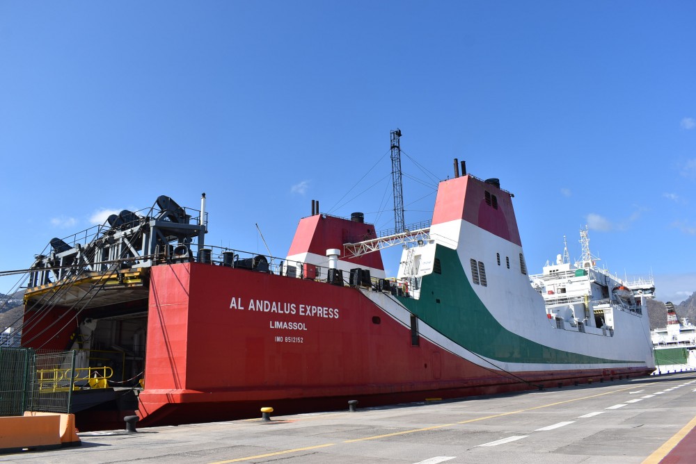 EL AL ANDALUS EXPRESS, LLEGA DE MOTRIL AL DIQUE SUR