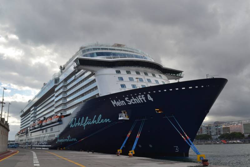 Mein Schiff 4
