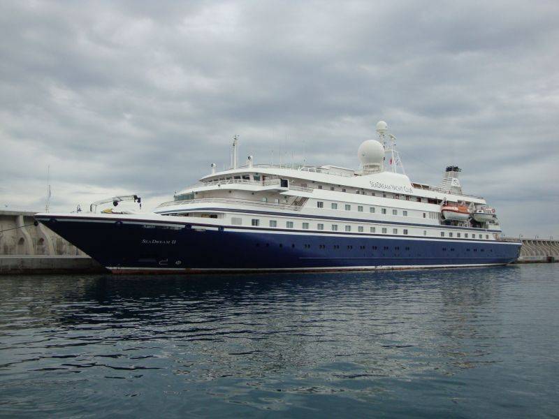 Seadream II